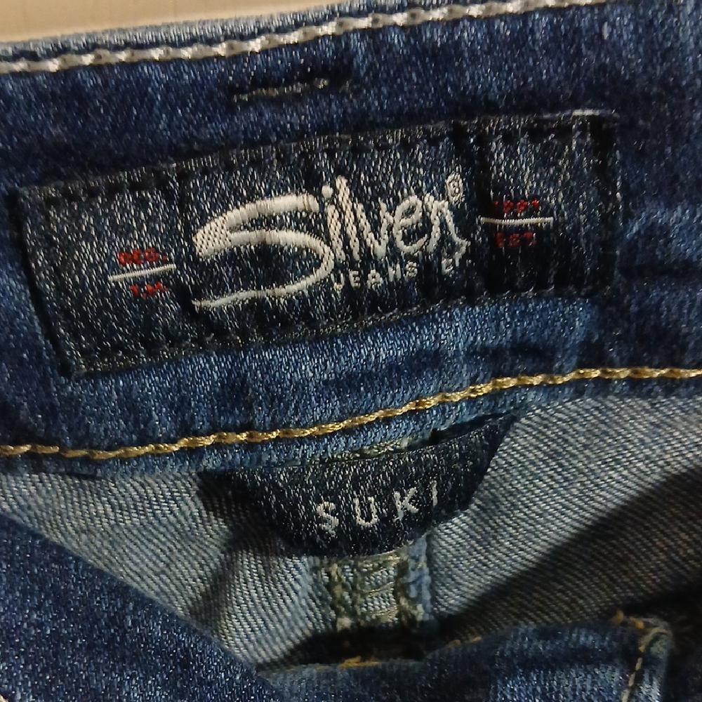 Silver Jeans Women's Classic Blue Boot Cut Jeans - Picture 3 of 4